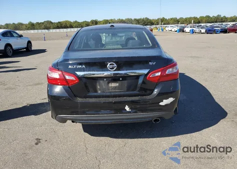 2017 Nissan Altima 2.5 z USA, uszkodzony, nr VIN 1N4AL3AP6HC242414